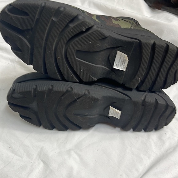Camo chunky hiking boots - Picture 3 of 4